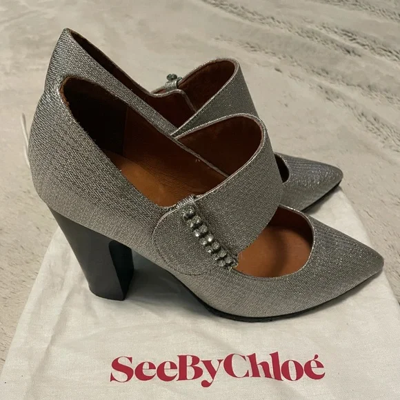 Beautiful See By Chloe silver Mary Jane pumps - Picture 9 of 16